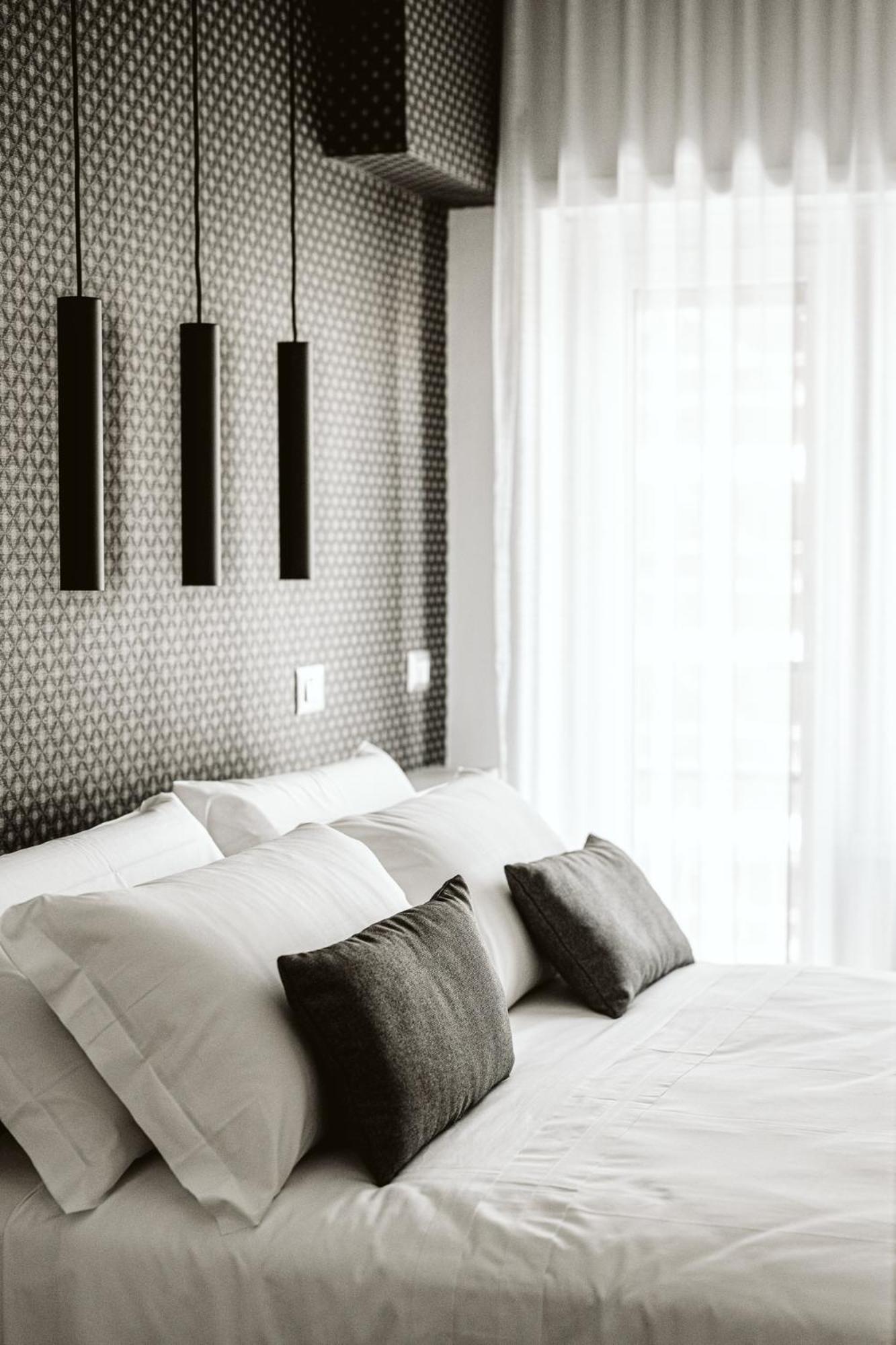 B&B Lumas Rom Rum bild